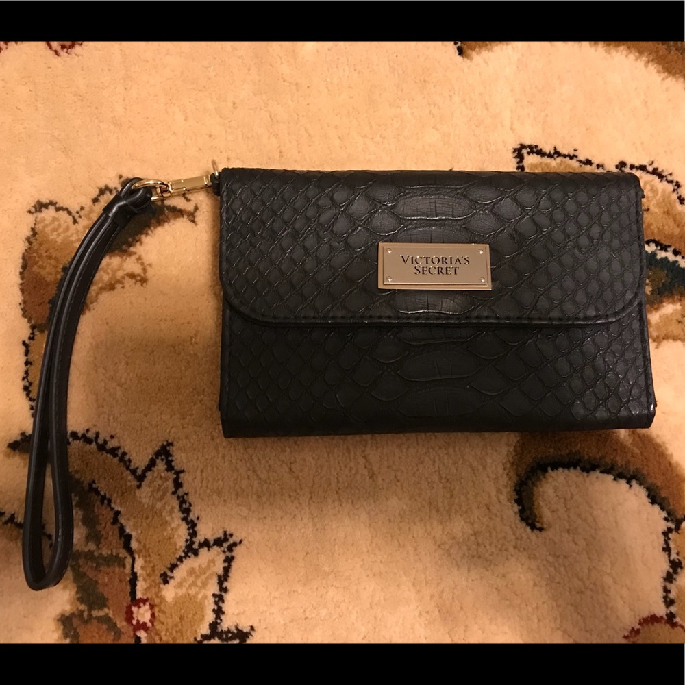 Victoria’s Secret wallet/wristlet